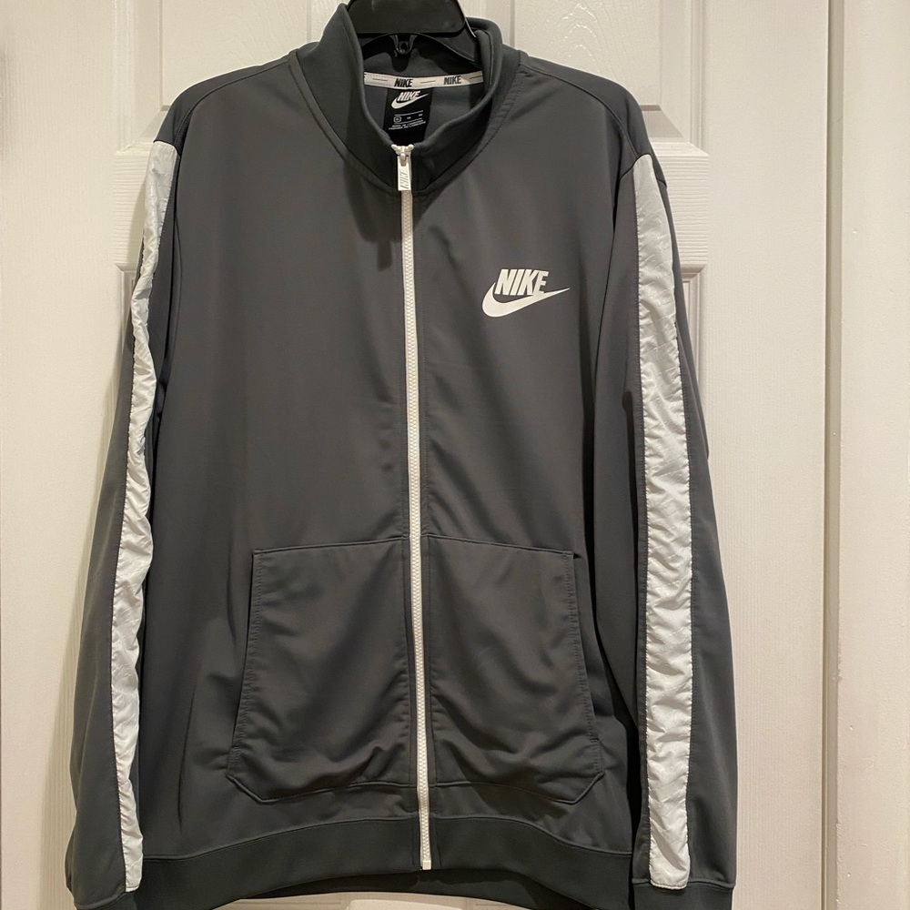 Nike Track Jacket - Picture 2 of 8